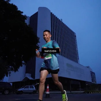 Runner Photo 8818060