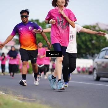 Runner Photo 8818065