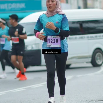 Runner Photo 8818069