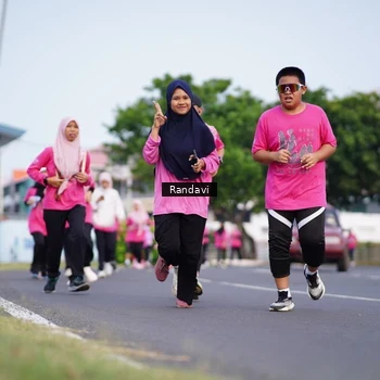 Runner Photo 8818076