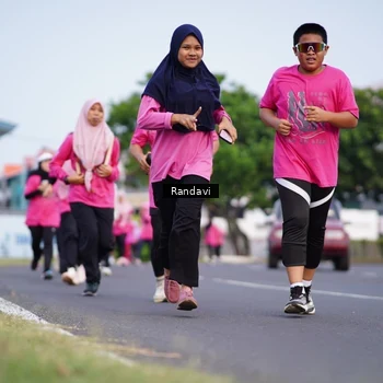 Runner Photo 8818079