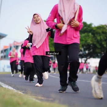 Runner Photo 8818080