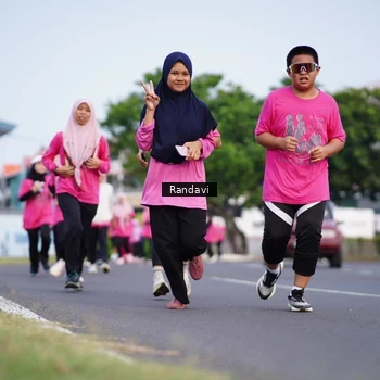 Runner Photo 8818091