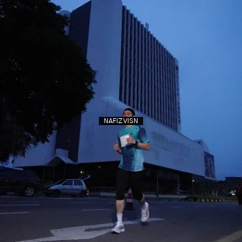 Runner Photo 8818118