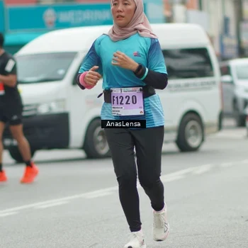 Runner Photo 8818129