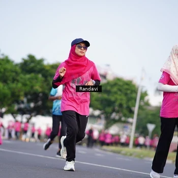 Runner Photo 8818130