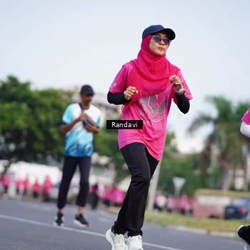Runner Photo 8818137