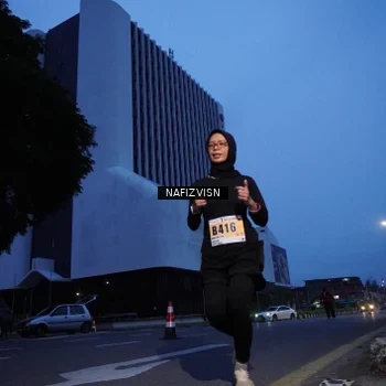 Runner Photo 8818143