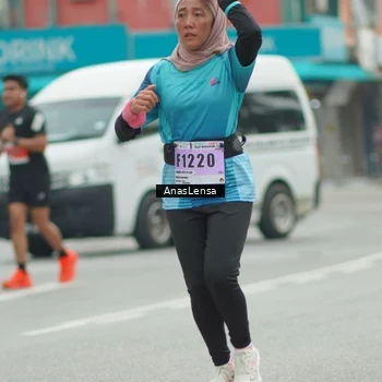 Runner Photo 8818146