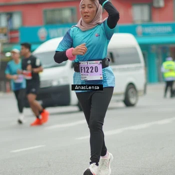 Runner Photo 8818149