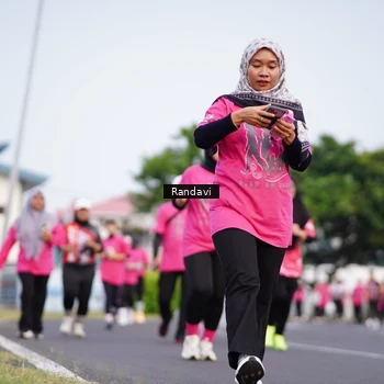 Runner Photo 8818184