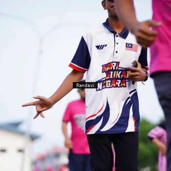 Runner Photo 8818187