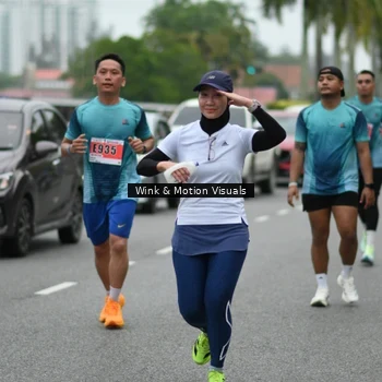 Runner Photo 8818192