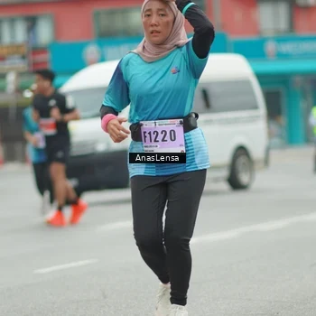 Runner Photo 8818208