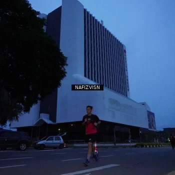 Runner Photo 8818219