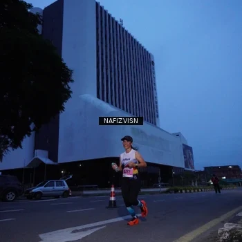 Runner Photo 8818220