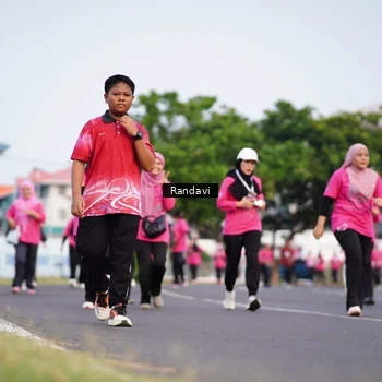 Runner Photo 8818228