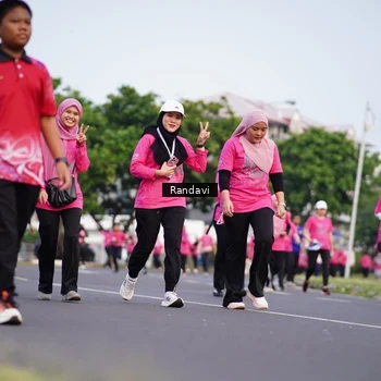 Runner Photo 8818232