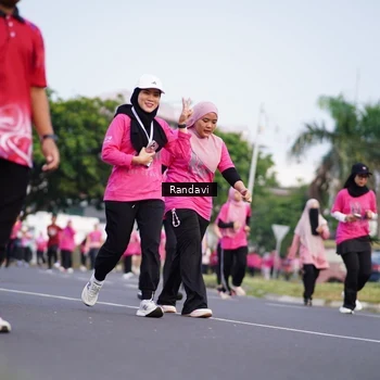 Runner Photo 8818236