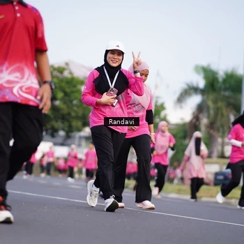Runner Photo 8818238