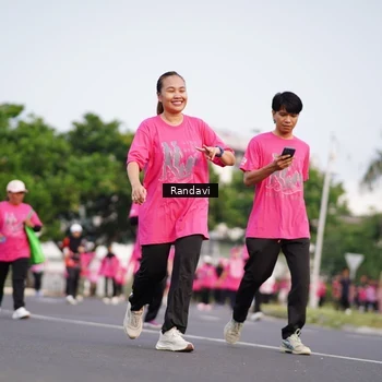 Runner Photo 8818255