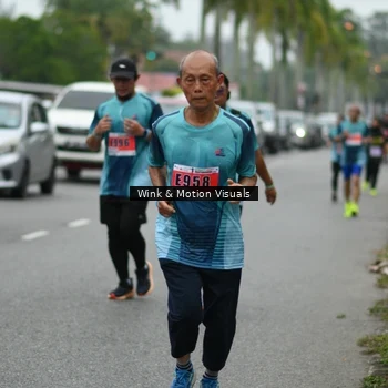 Runner Photo 8818256