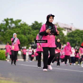 Runner Photo 8818267