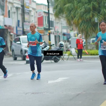 Runner Photo 8818276