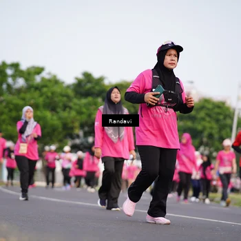 Runner Photo 8818279