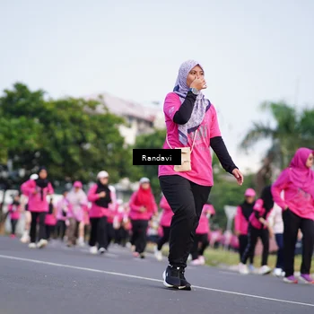 Runner Photo 8818285