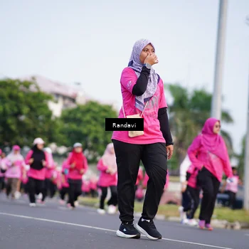Runner Photo 8818290