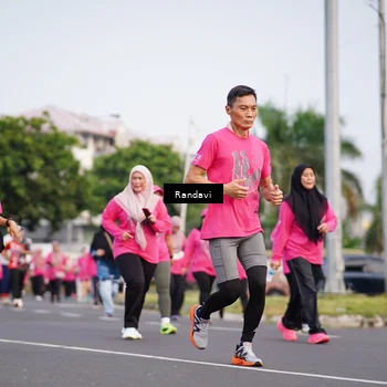 Runner Photo 8818326