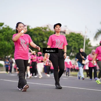 Runner Photo 8818328