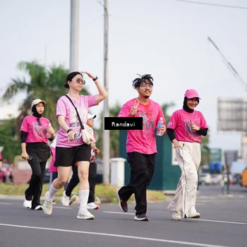 Runner Photo 8818349