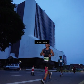 Runner Photo 8818358