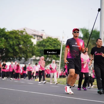 Runner Photo 8818366