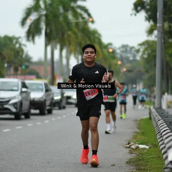 Runner Photo 8818370
