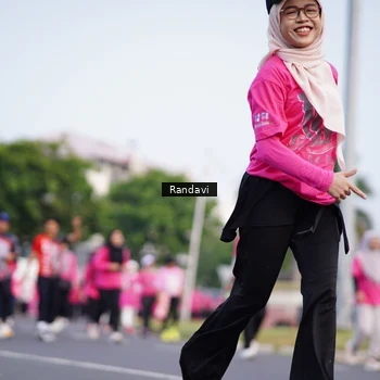 Runner Photo 8818376