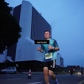 Runner Photo 8818390