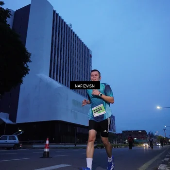 Runner Photo 8818398