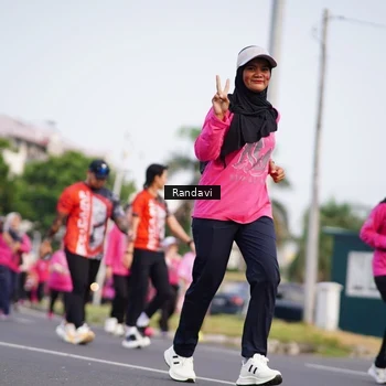 Runner Photo 8818402