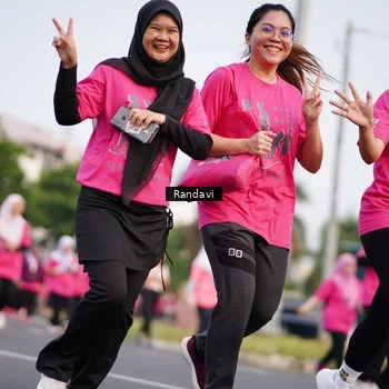 Runner Photo 8818427