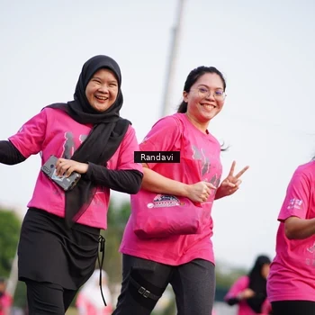 Runner Photo 8818428