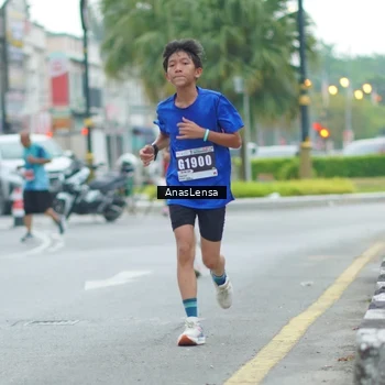 Runner Photo 8818448