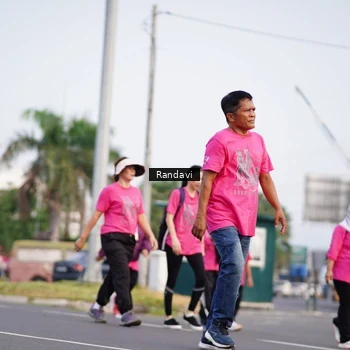 Runner Photo 8818451