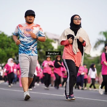 Runner Photo 8818459