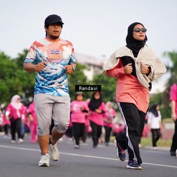 Runner Photo 8818464