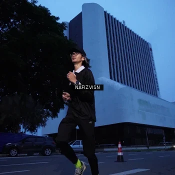 Runner Photo 8818469