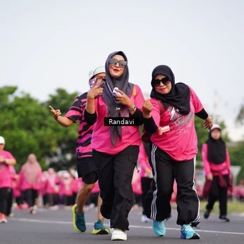 Runner Photo 8818488