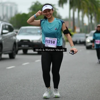 Runner Photo 8818493
